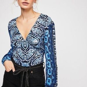 FREE PEOPLE WILD & FREE BLOUSE SZ XS